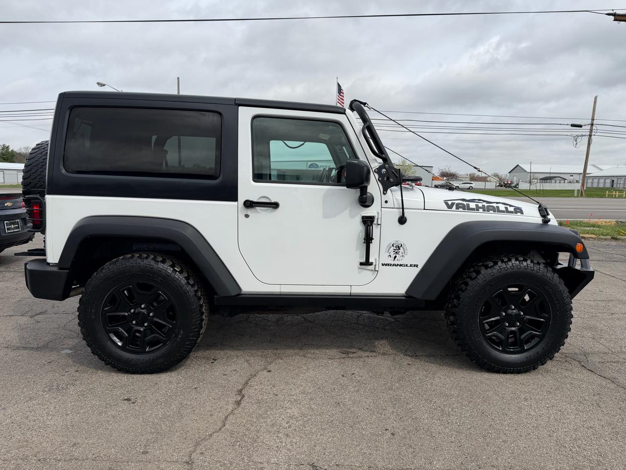 Jeep Wrangler 4WD 2dr Willys Wheeler 2015