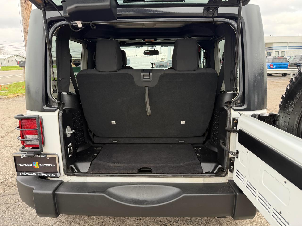 Jeep Wrangler 4WD 2dr Willys Wheeler 2015