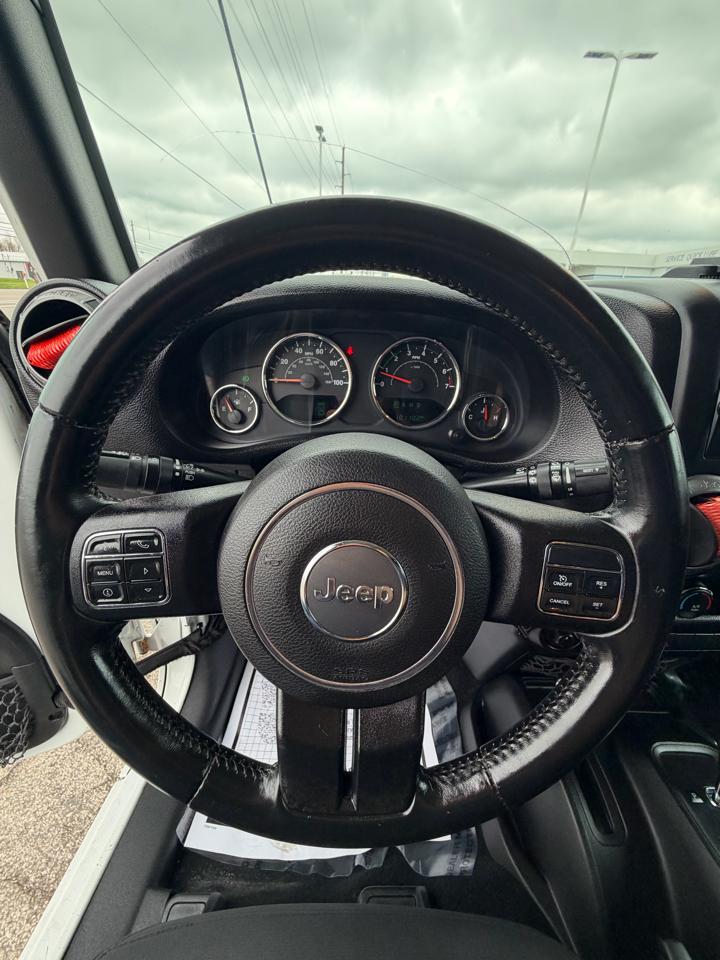 Jeep Wrangler 4WD 2dr Willys Wheeler 2015