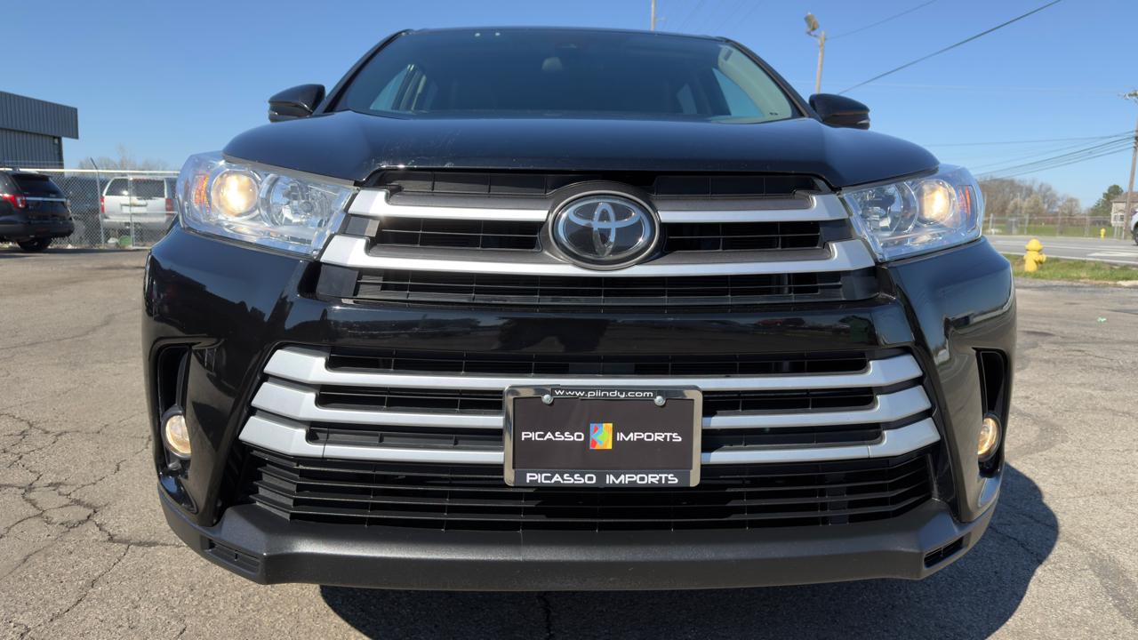Toyota Highlander LE V6 AWD (Natl) 2018