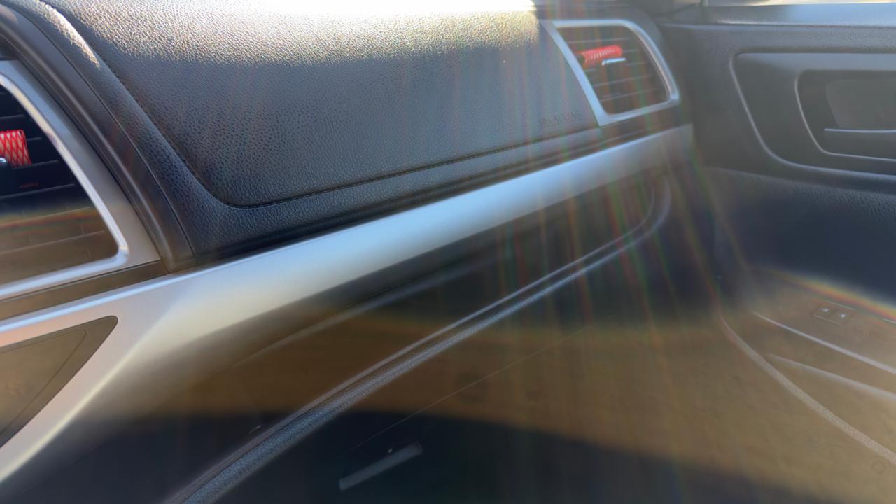 Toyota Highlander LE V6 AWD (Natl) 2018