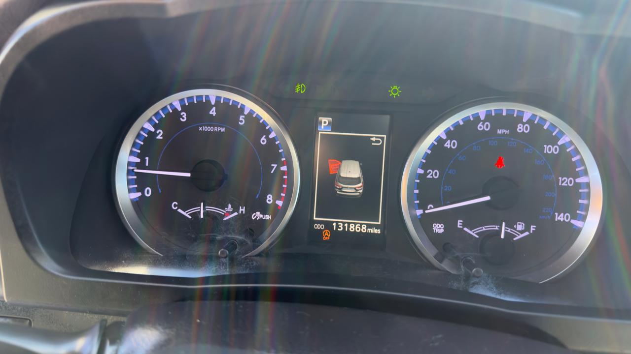 Toyota Highlander LE V6 AWD (Natl) 2018