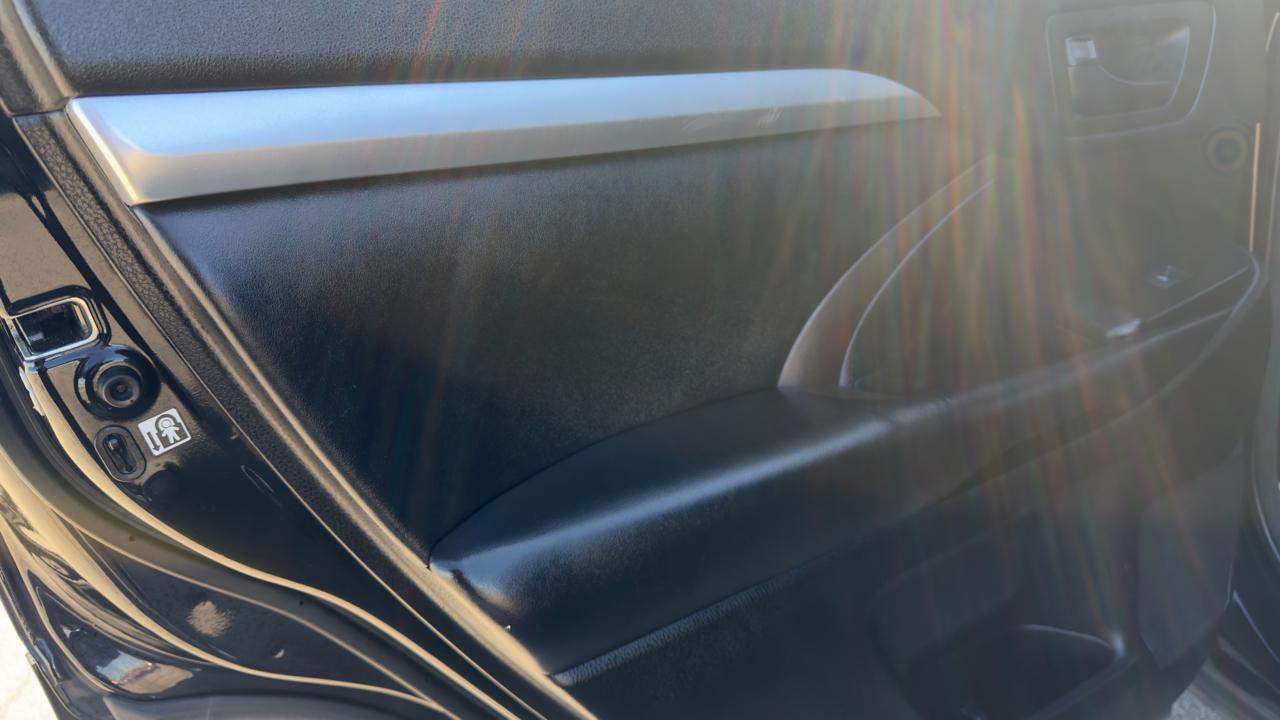 Toyota Highlander LE V6 AWD (Natl) 2018