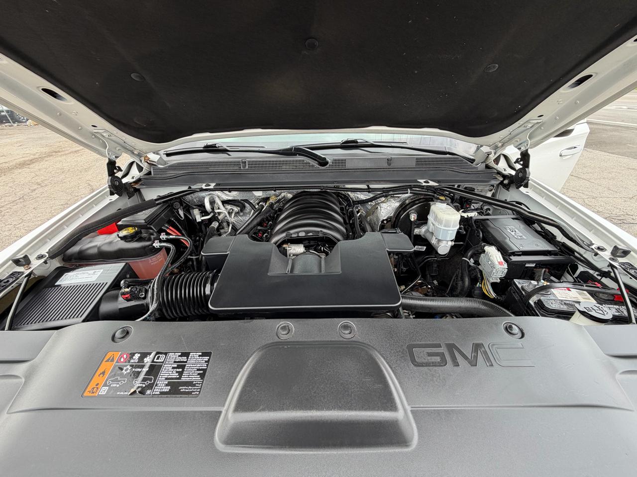 GMC Yukon 4WD 4dr Denali 2018