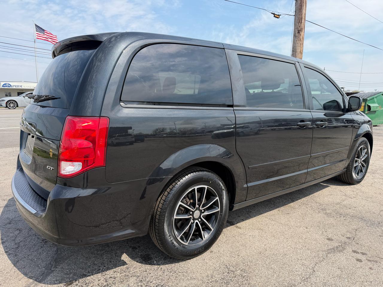 Dodge Grand Caravan GT Wagon Fleet 2017
