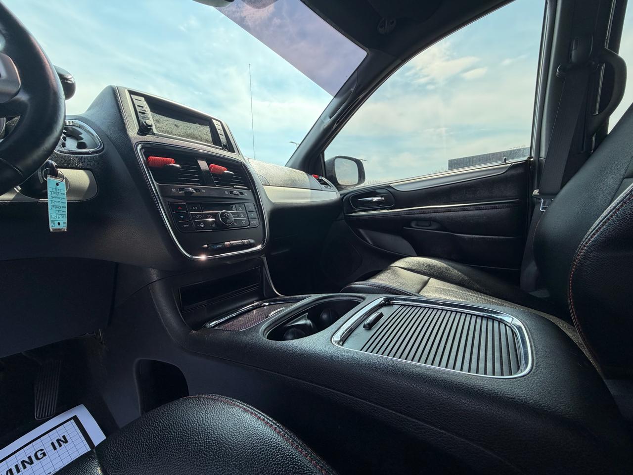 Dodge Grand Caravan GT Wagon Fleet 2017