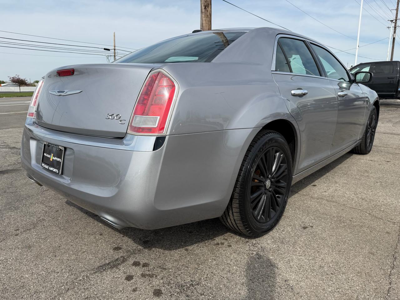 Chrysler 300 4dr Sdn 300C AWD 2013