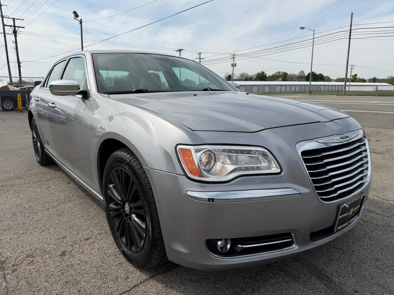 Chrysler 300 4dr Sdn 300C AWD 2013
