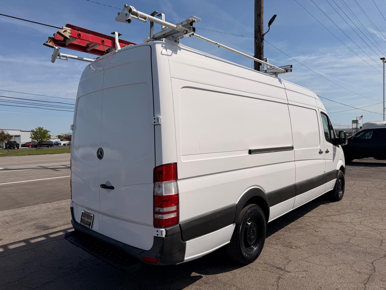 Mercedes-Benz Sprinter Cargo Vans RWD 2500 170" Worker 2016