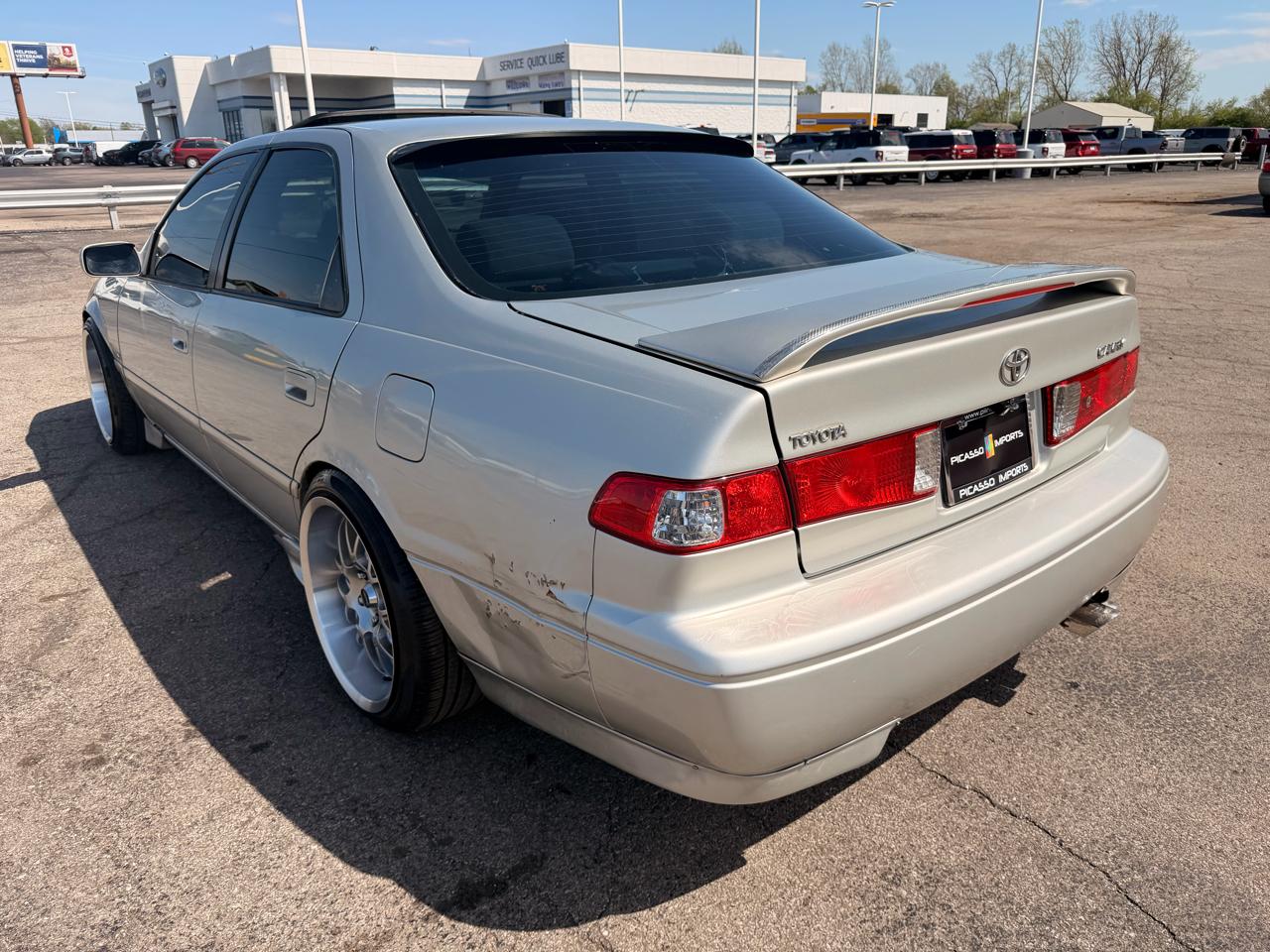Toyota Camry 4dr Sdn XLE Auto 2000