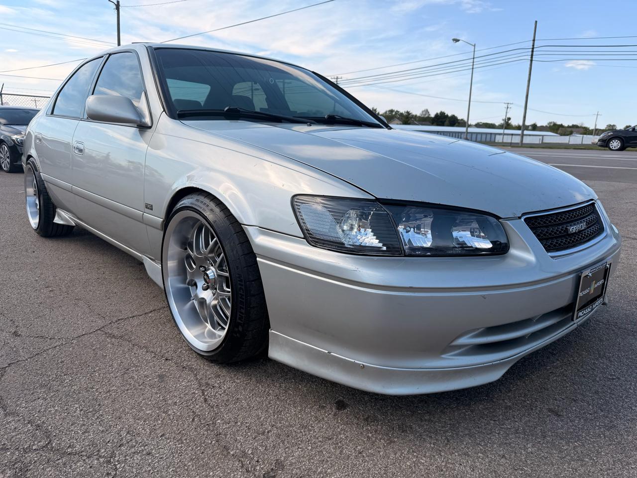 Toyota Camry 4dr Sdn XLE Auto 2000