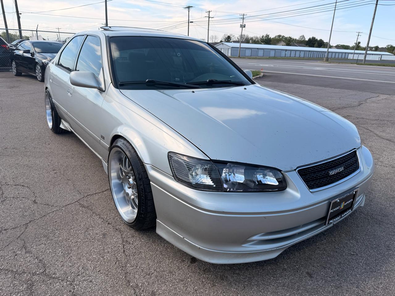 Toyota Camry 4dr Sdn XLE Auto 2000