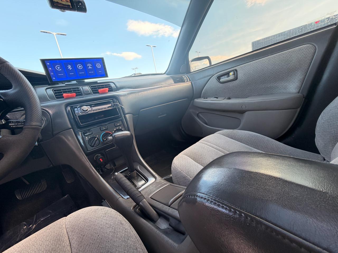Toyota Camry 4dr Sdn XLE Auto 2000