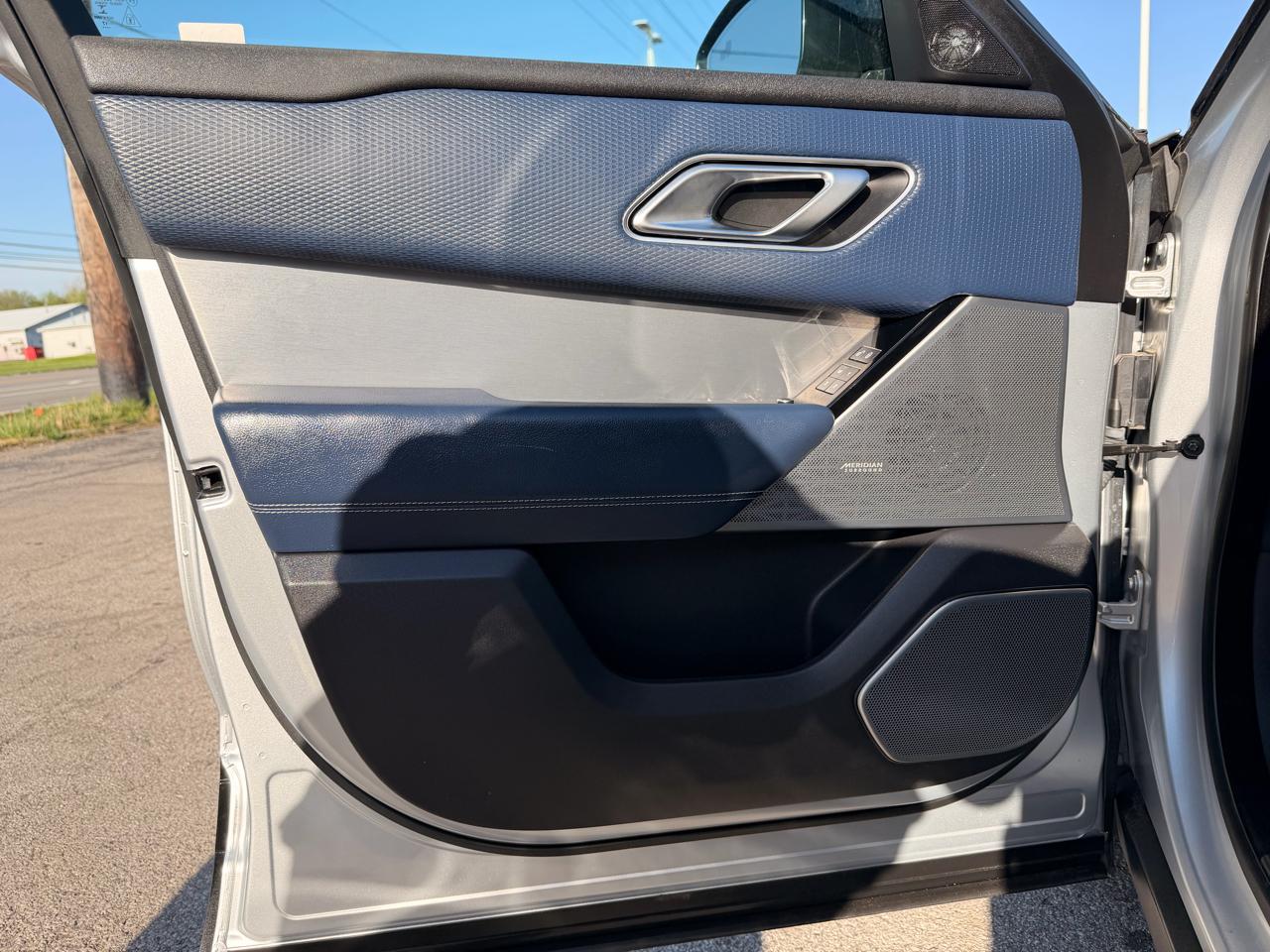 Land Rover Range Rover Velar D180 R-Dynamic SE 2018