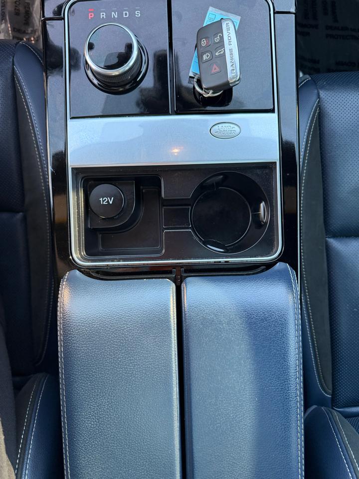 Land Rover Range Rover Velar D180 R-Dynamic SE 2018