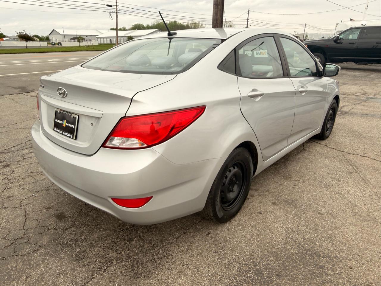 Hyundai Accent 4dr Sdn Auto SE 2016