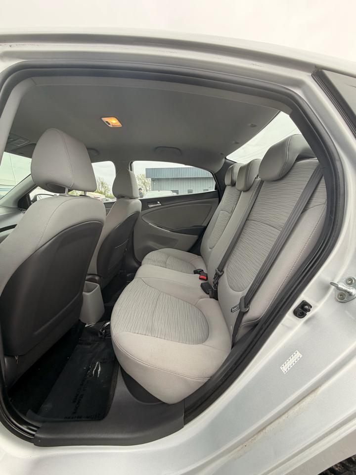 Hyundai Accent 4dr Sdn Auto SE 2016