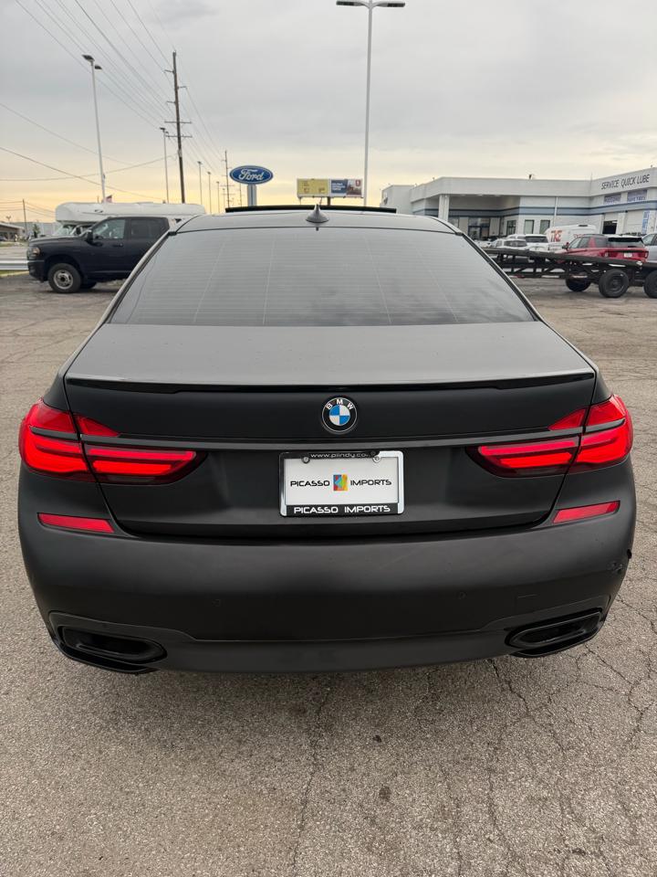 BMW 7 Series 750Li 2018
