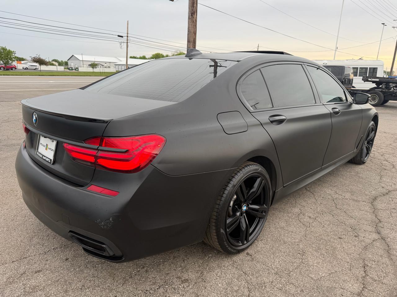 BMW 7 Series 750Li 2018