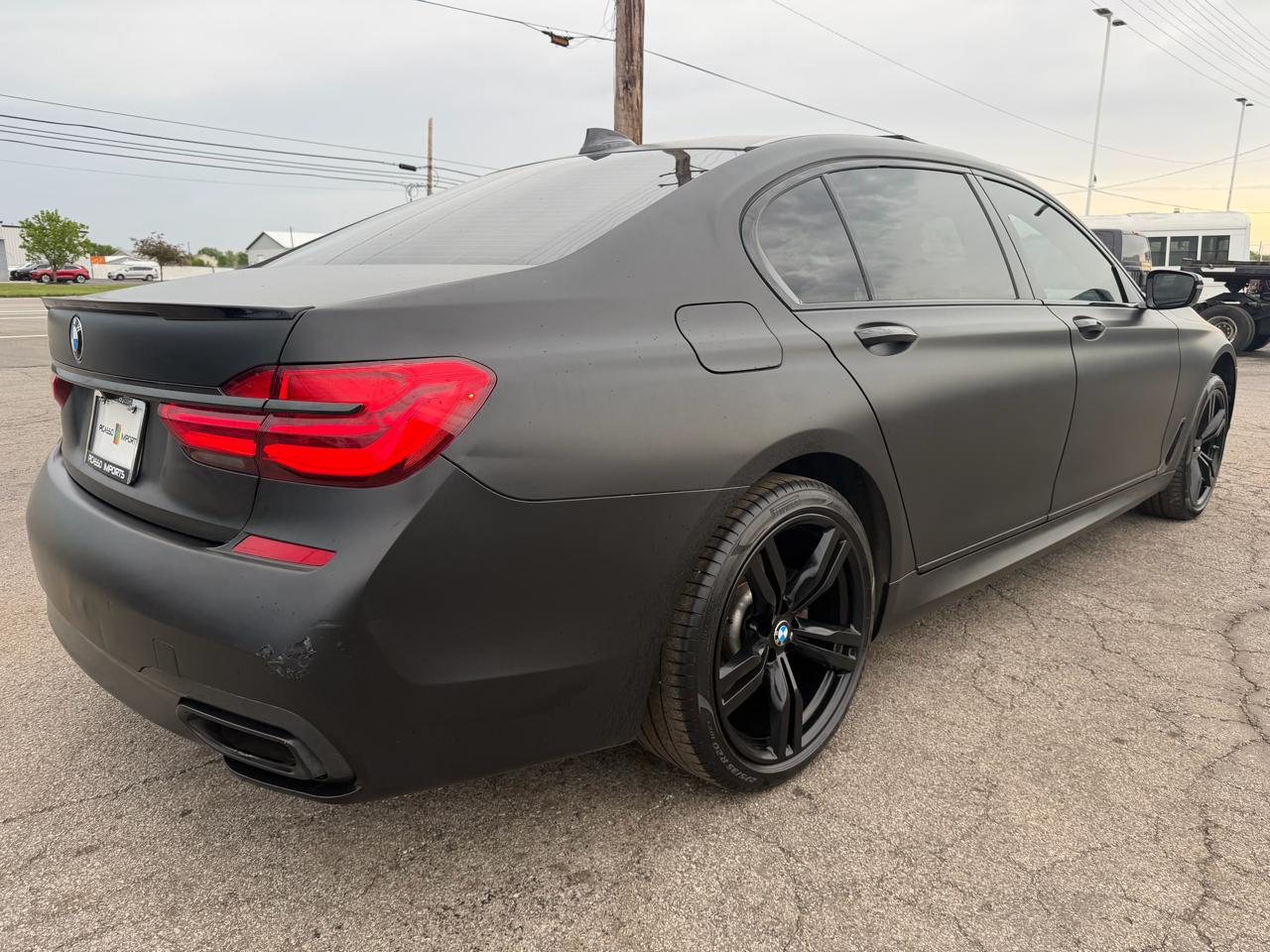 BMW 7 Series 750Li 2018