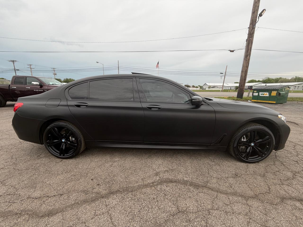 BMW 7 Series 750Li 2018