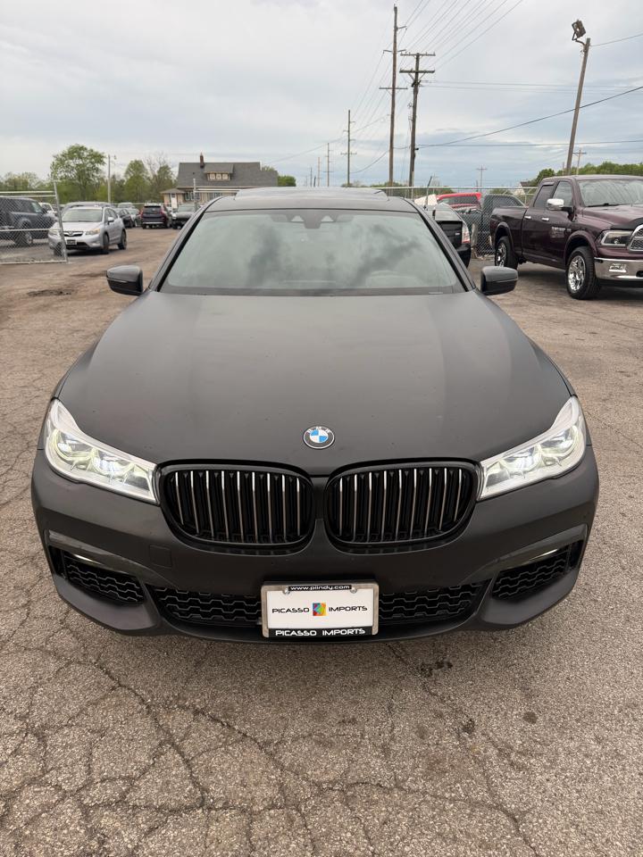 BMW 7 Series 750Li 2018