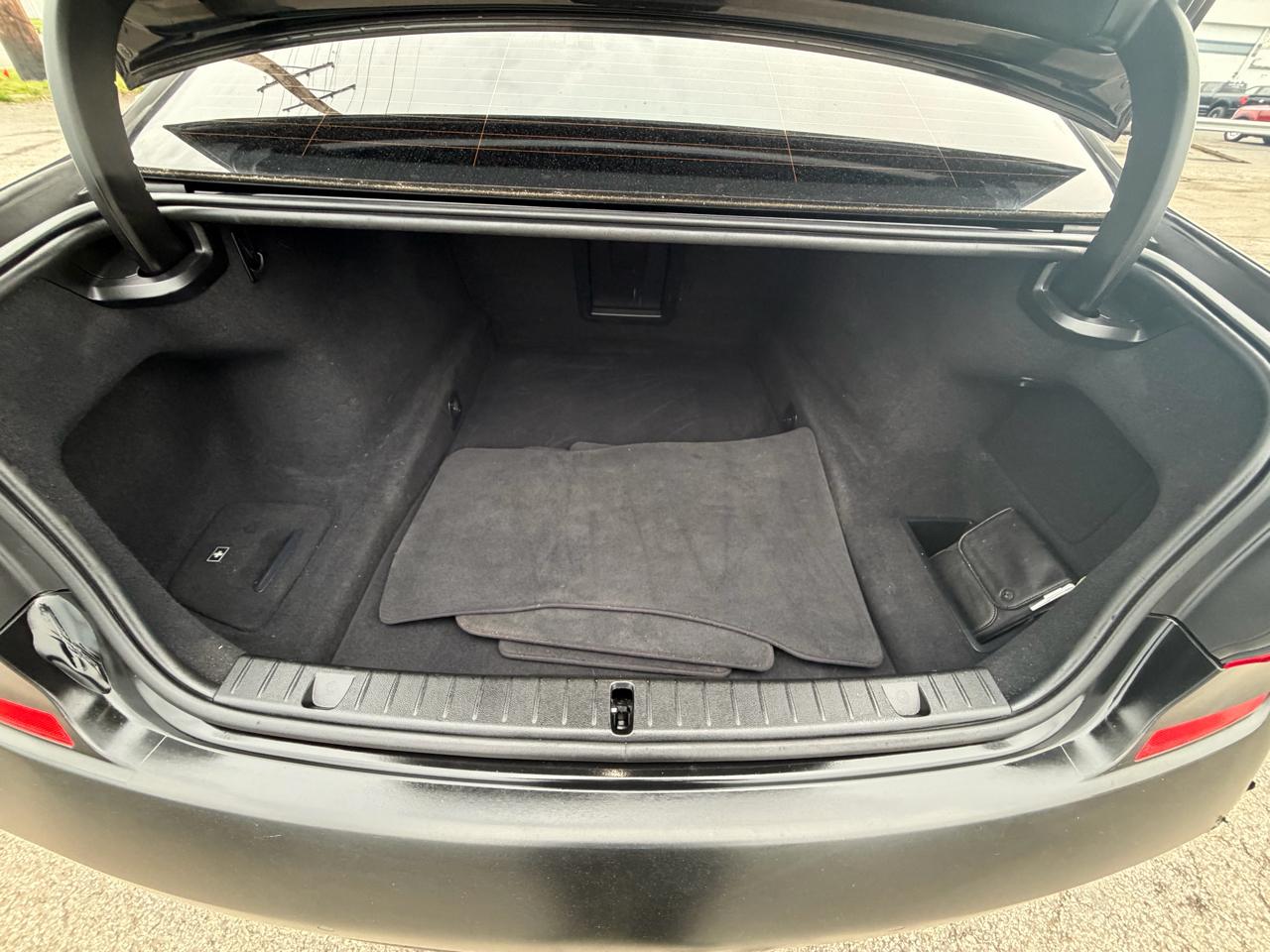 BMW 7 Series 750Li 2018