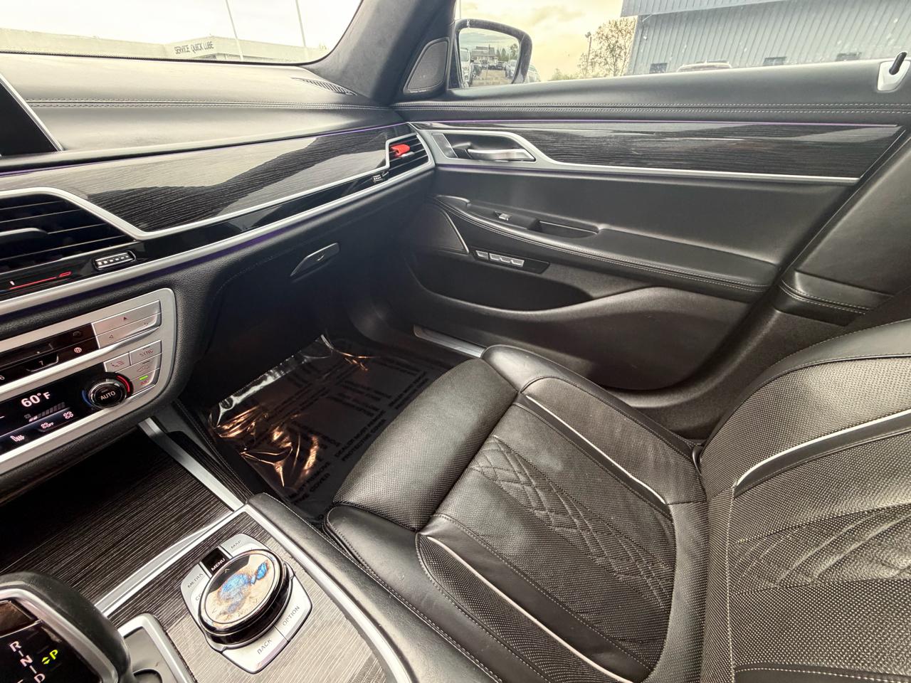 BMW 7 Series 750Li 2018