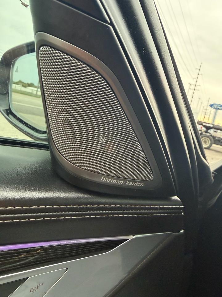 BMW 7 Series 750Li 2018