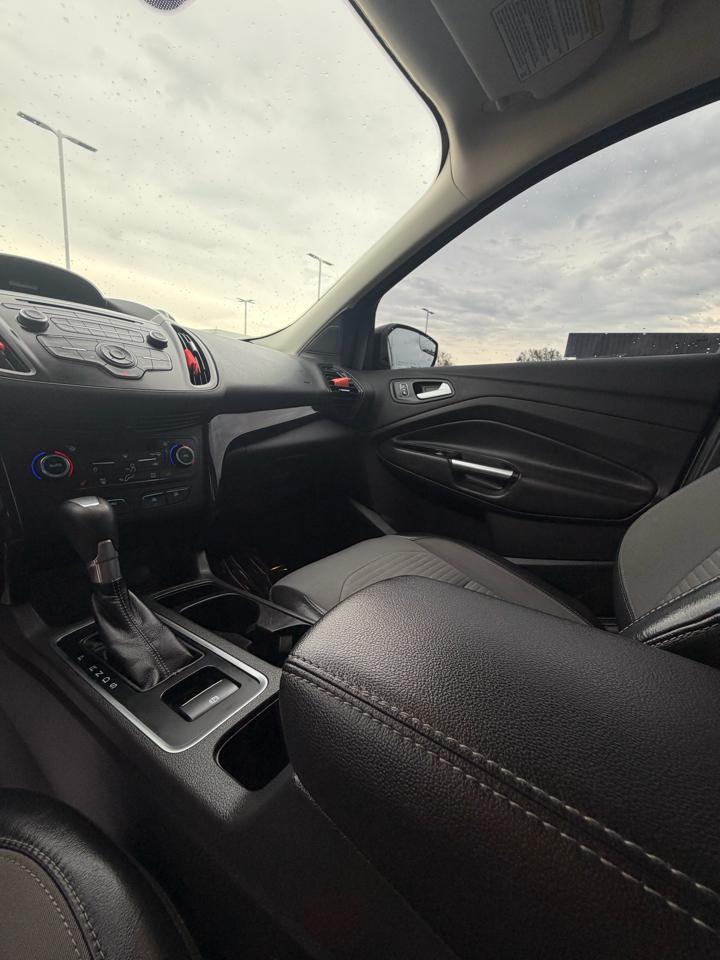 Ford Escape SE 4WD 2017