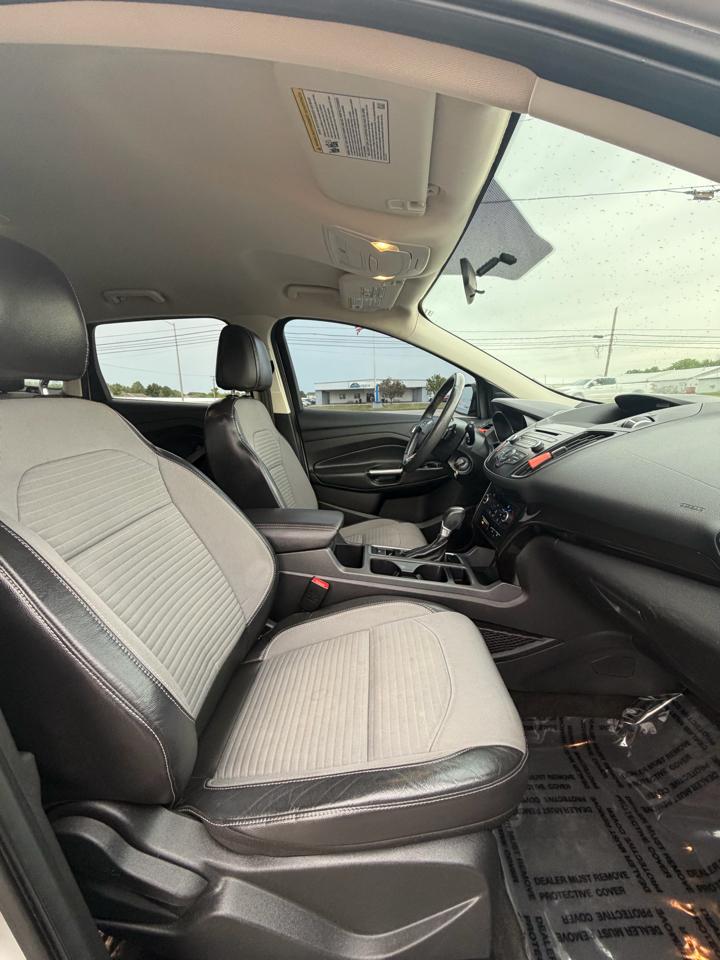Ford Escape SE 4WD 2017