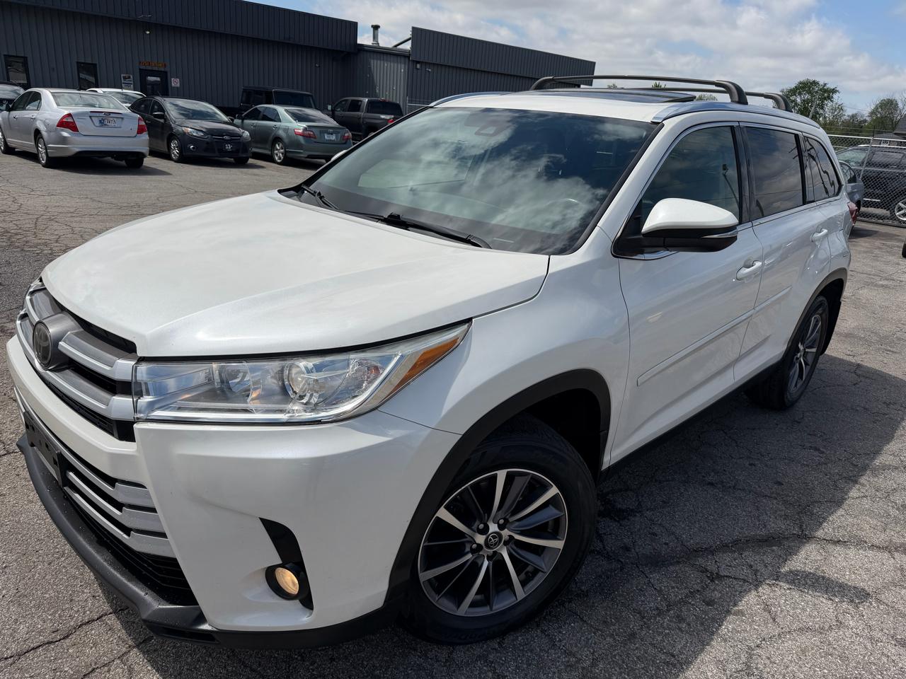 Toyota Highlander XLE V6 AWD (Natl) 2019
