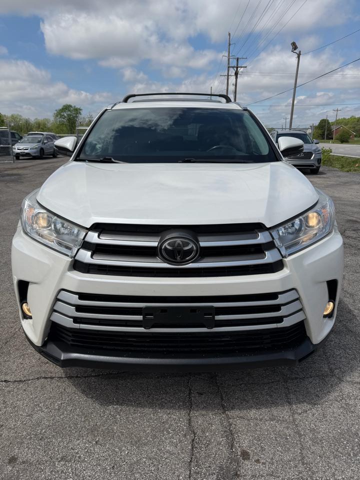 Toyota Highlander XLE V6 AWD (Natl) 2019