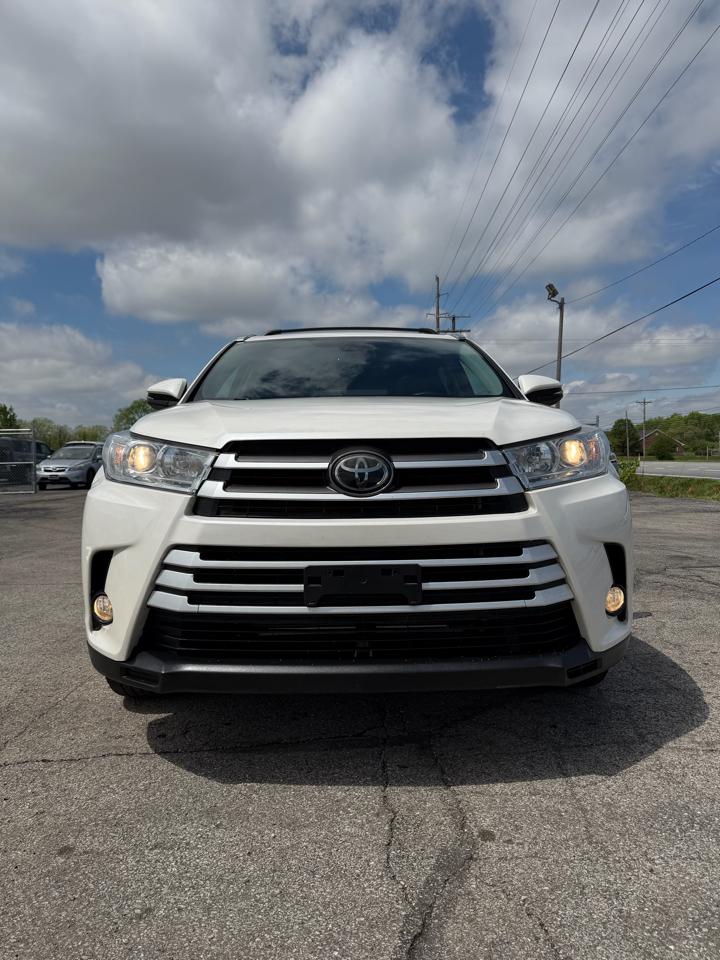Toyota Highlander XLE V6 AWD (Natl) 2019