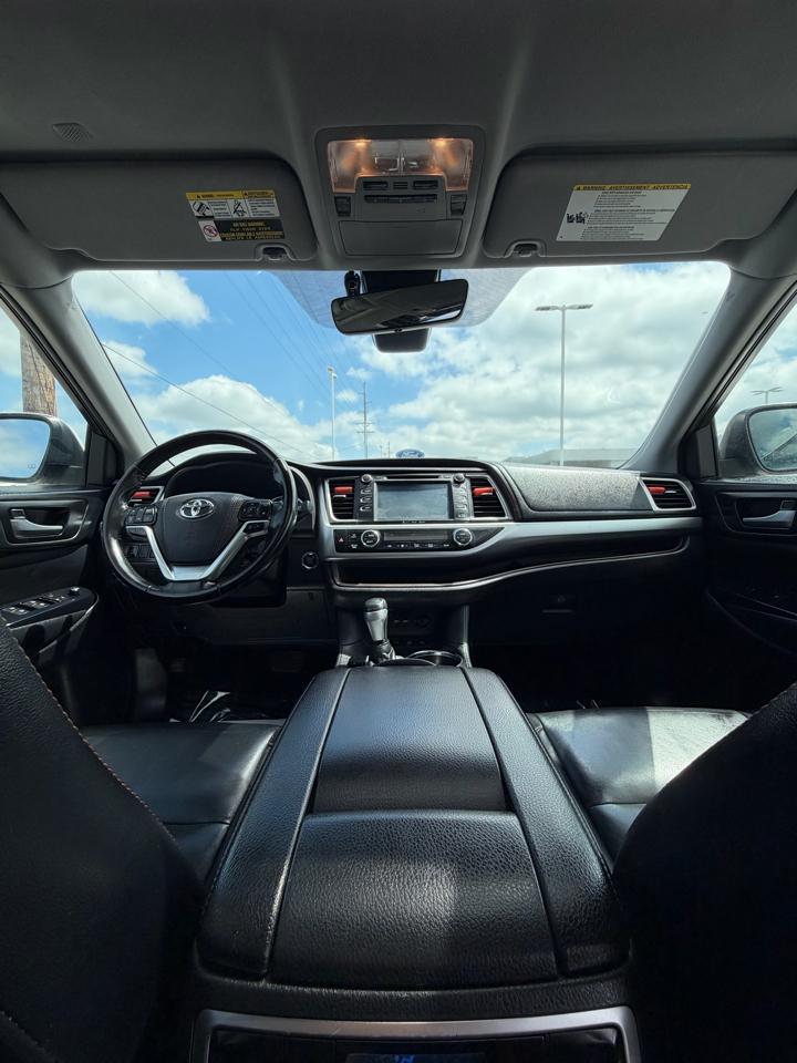 Toyota Highlander XLE V6 AWD (Natl) 2019