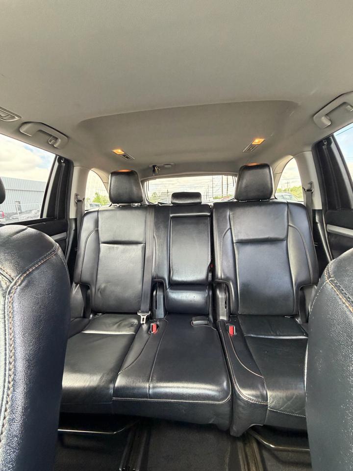 Toyota Highlander XLE V6 AWD (Natl) 2019