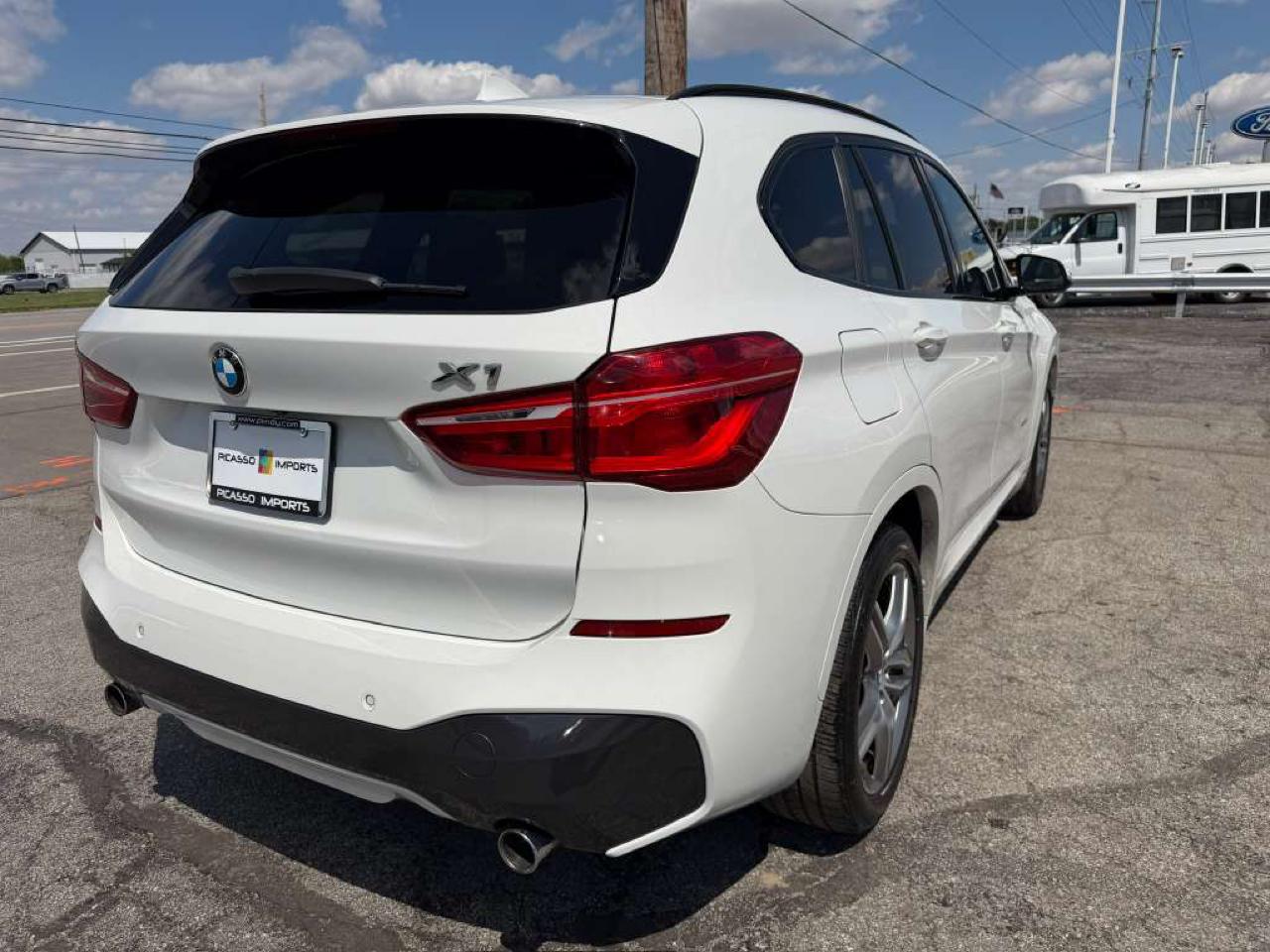 BMW X1 xDrive28i Sports Activity Vehicle 2018