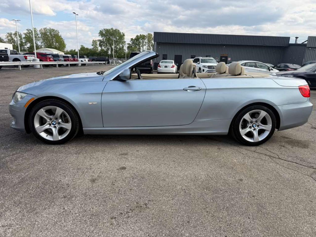 BMW 3 Series 2dr Conv 335i 2011