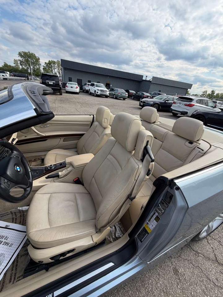 BMW 3 Series 2dr Conv 335i 2011