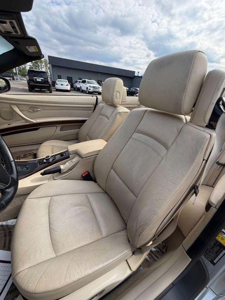 BMW 3 Series 2dr Conv 335i 2011