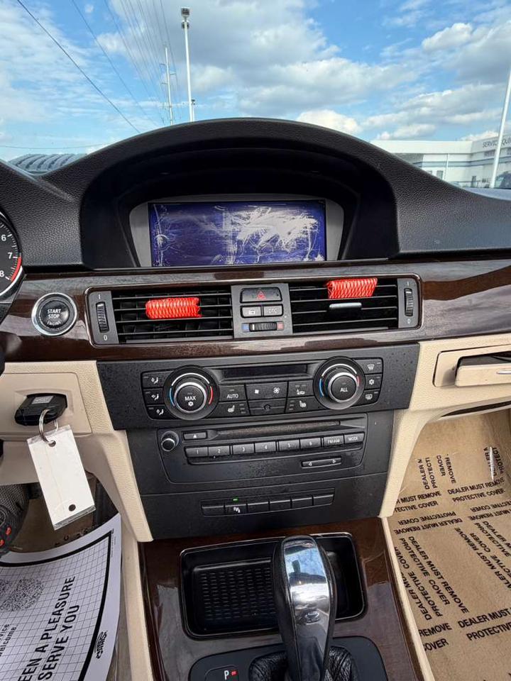 BMW 3 Series 2dr Conv 335i 2011