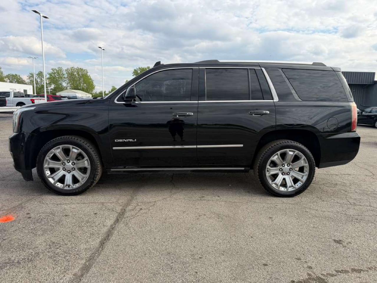 GMC Yukon 4WD 4dr Denali 2016