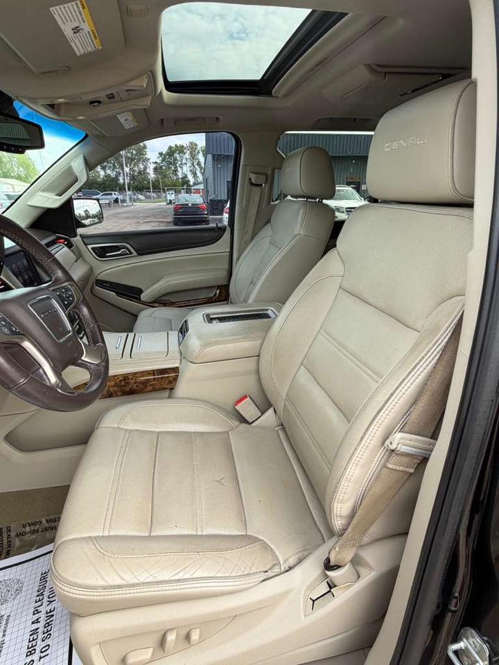 GMC Yukon 4WD 4dr Denali 2016