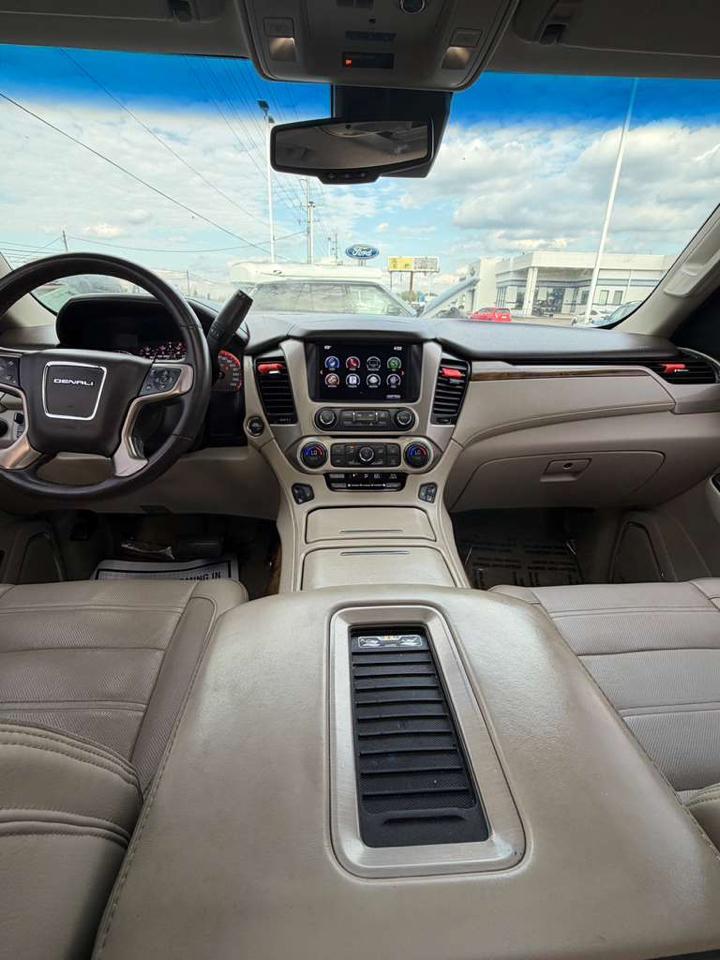 GMC Yukon 4WD 4dr Denali 2016