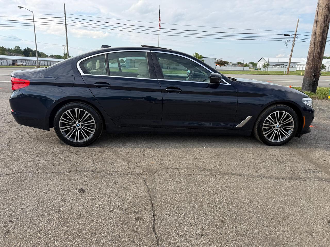 BMW 5 Series 530i xDrive Sedan 2019