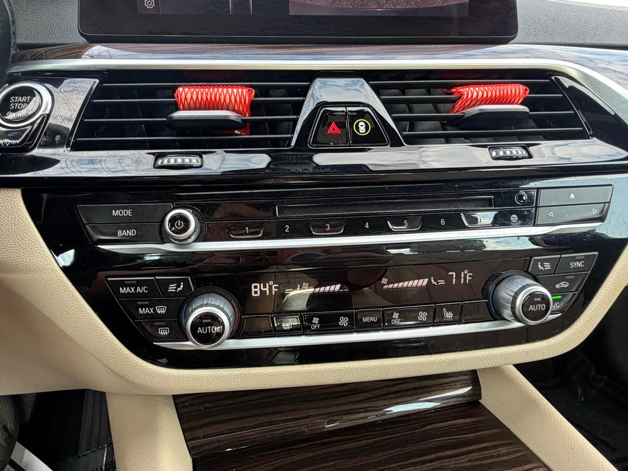 BMW 5 Series 530i xDrive Sedan 2019