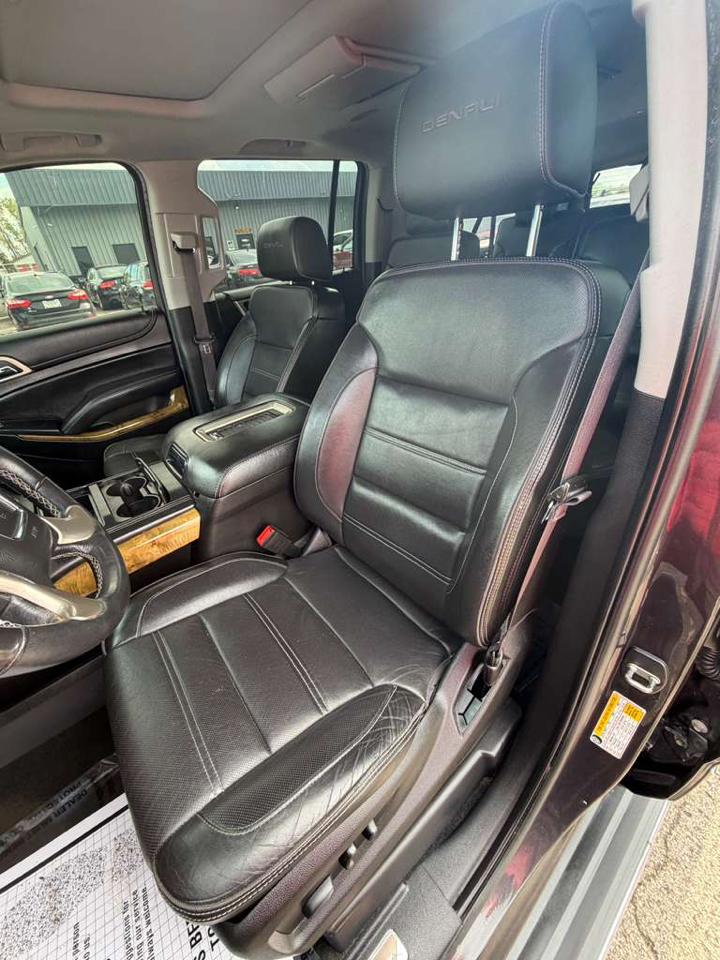 GMC Yukon XL 4WD 4dr Denali 2017