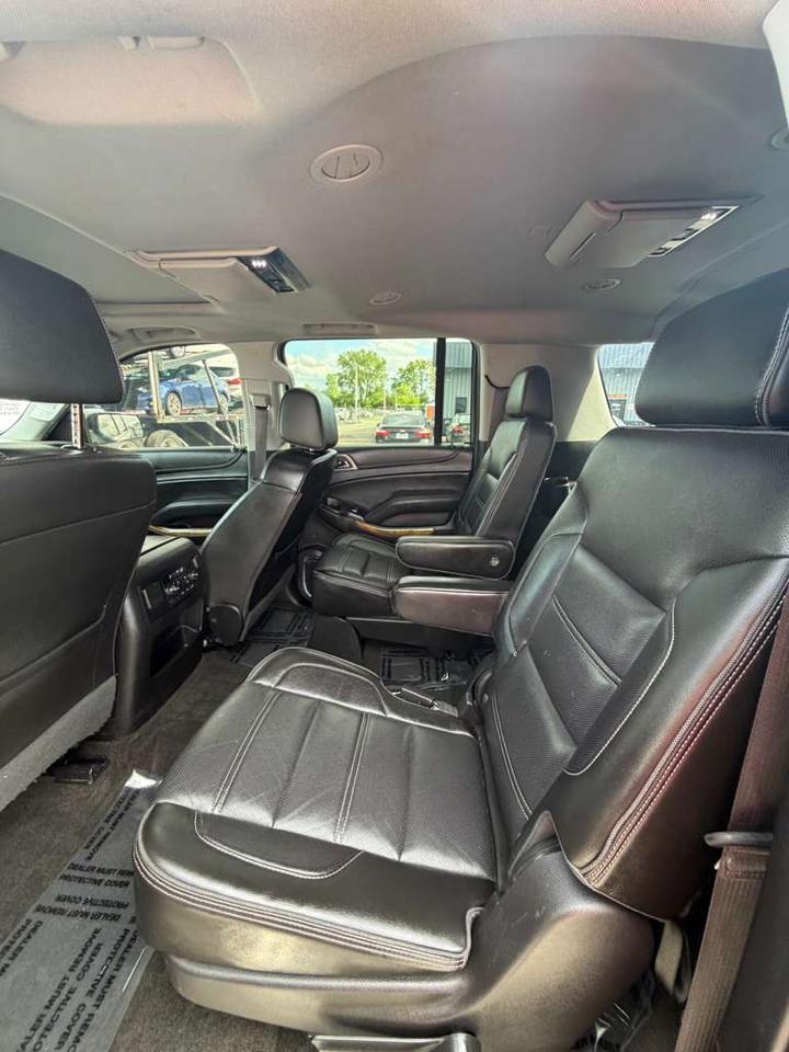 GMC Yukon XL 4WD 4dr Denali 2017