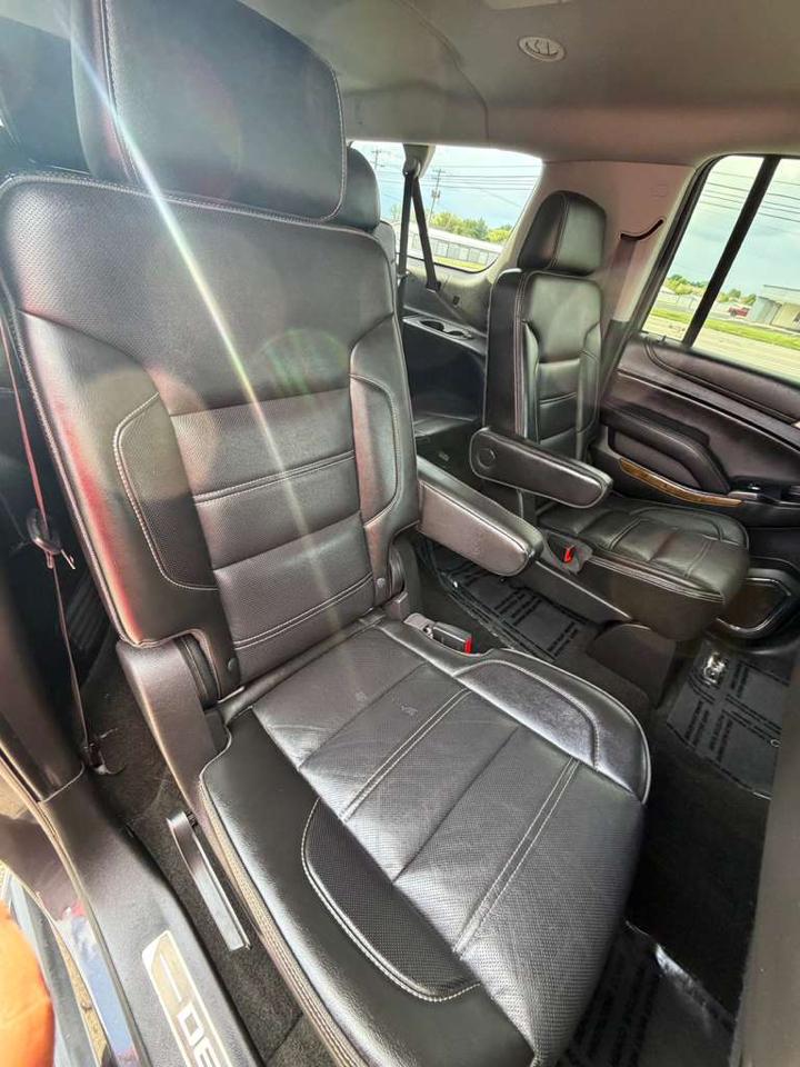 GMC Yukon XL 4WD 4dr Denali 2017