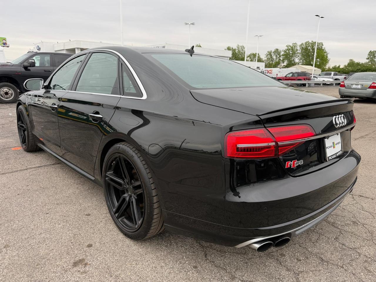 Audi S8 plus 4.0 TFSI 2017